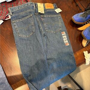 Levi’s NWT 550 jeans.